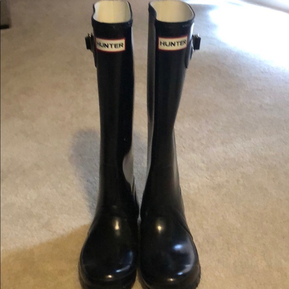 Black gloss boots with socks - Picture 2 of 9